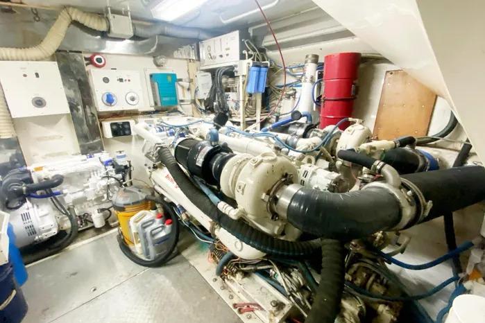 Used 1990 Viking Motor Yacht