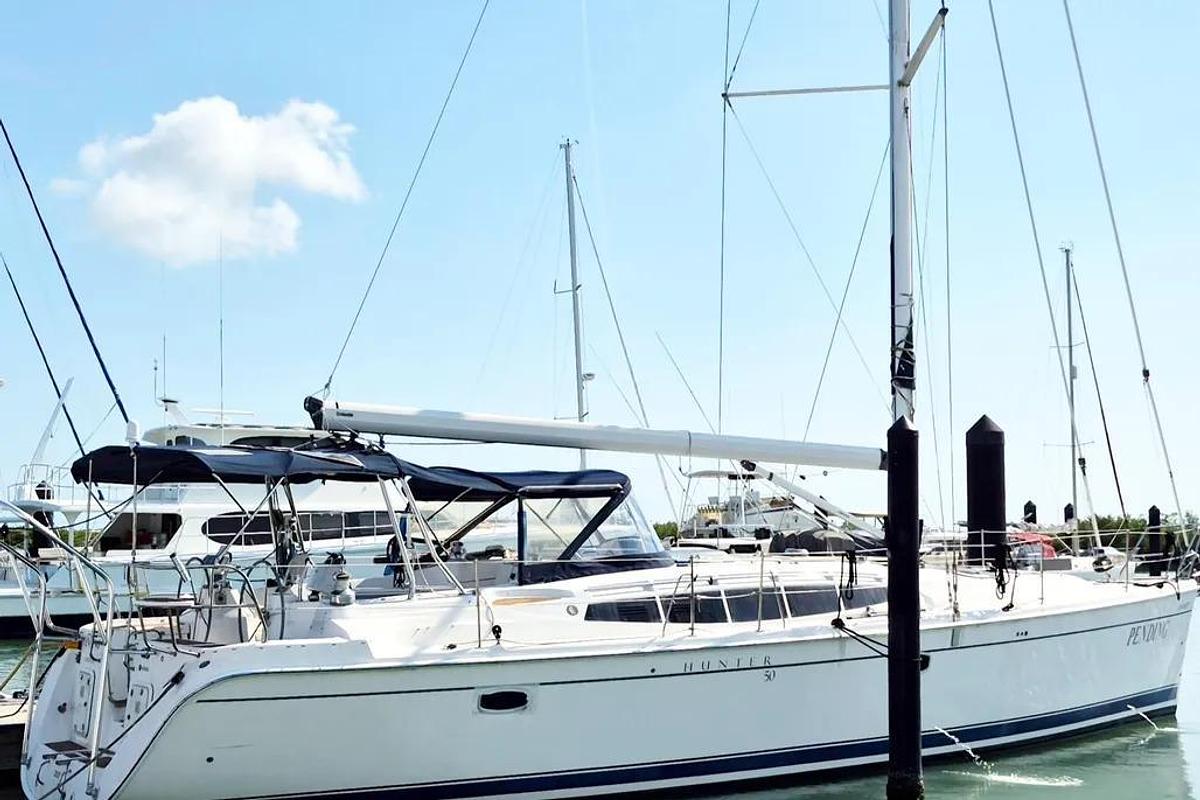 Used 2012 Hunter 50