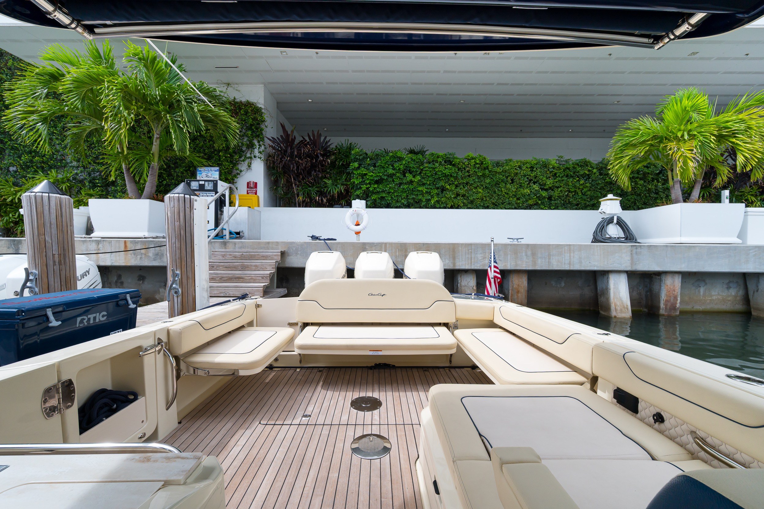 Used 2022 Chris-Craft Calypso 35