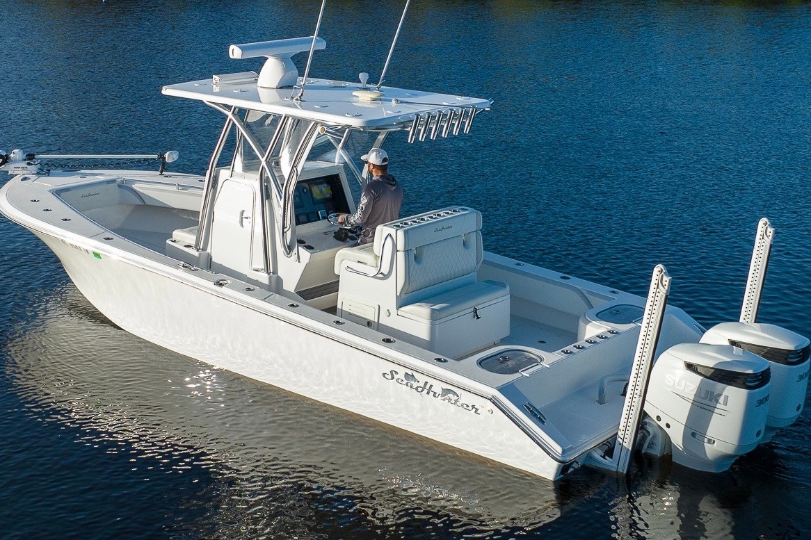 Used 2023 SeaHunter 28 Floridian