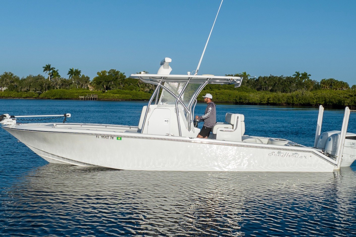 Used 2023 SeaHunter 28 Floridian