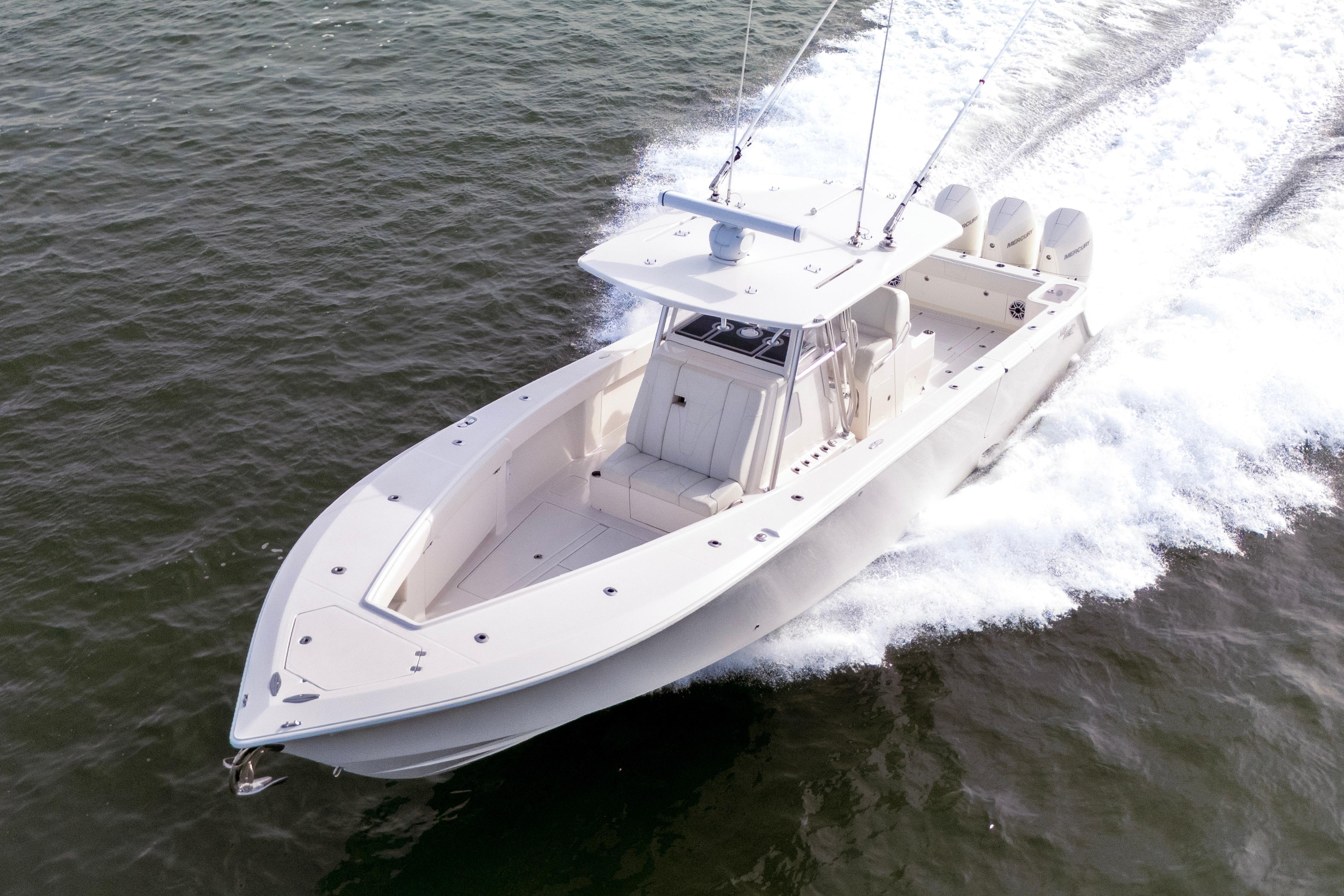 Used 2022 SeaVee 370Z