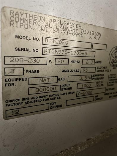 Used 1997 UNIMAC 120LB GAS DRYER