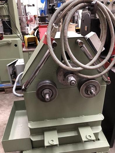 Usato PIEGAPROFILATI ALBERO 30