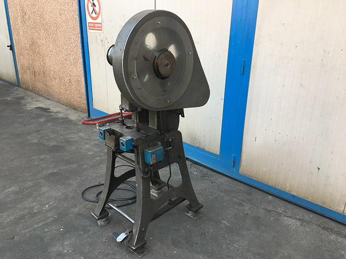 Usato PRESSA SALTARELLO MECCANICA TON. 20