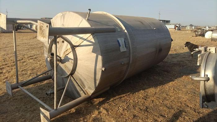 Used Tank, 2,400 Gallon, S/st, Cone Bottom, On Legs #S744781