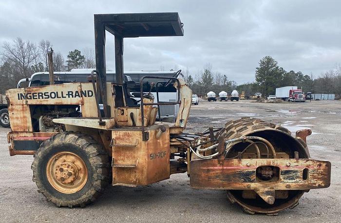 Used 1995 INGERSOLL-RAND SD70-F Vibratory Compactor