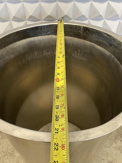 Used Stainless Steel  200 Liter Mixing Tank w/ 1 1/2" Sanitary Fitting Bottom Drain