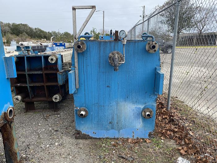 Used Used Perrin approximately 60 cu. Ft. recessed plate filter press