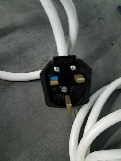 Used DWYER 0-5" MAGNEHELIC DIFFERENTIAL PRESSURE GAUGE