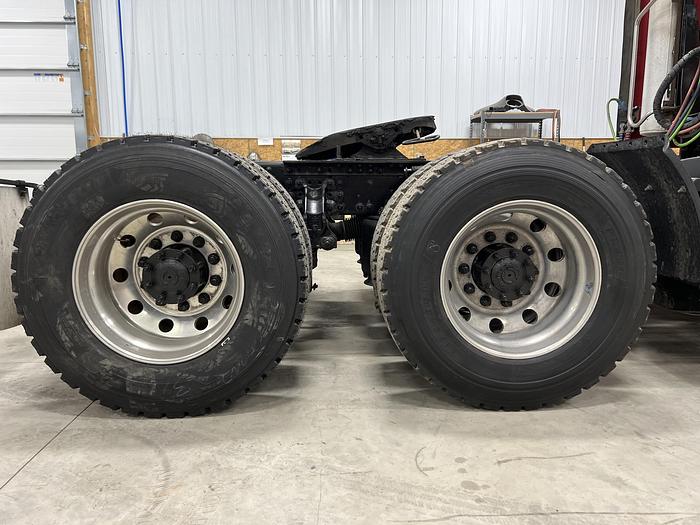 Used 2014 Mack CXU613