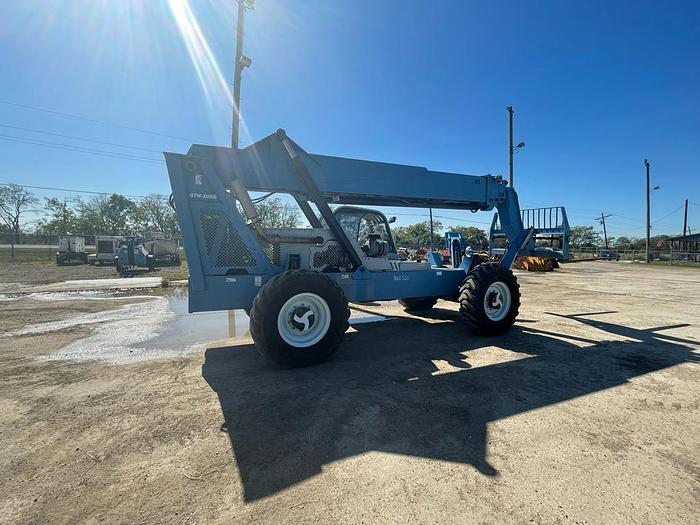 Used 2007 GENIE GTH-1056 TELEHANDLER