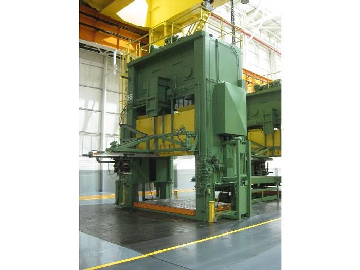 Used 600 ton Verson 132"x86" SSDC Stamping Press
