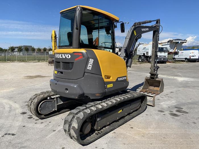 Usato 2019 VOLVO ECR 50D