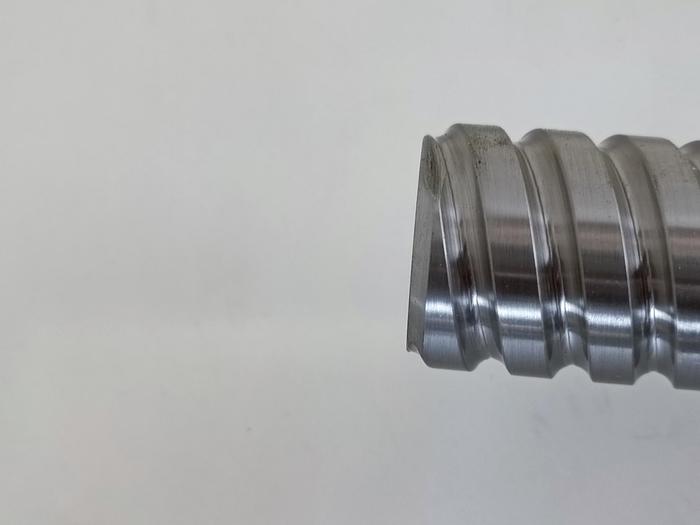 Gebraucht Geschliffener Präzisions Kugelgewindetrieb mit Lager, D40 mm, 908 mm, Steinmeyer, neu