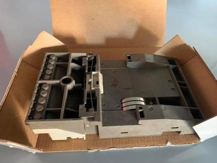 Used BUS MODULE 6ES5700-8MA11 SIMATIC S5 SIEMENS