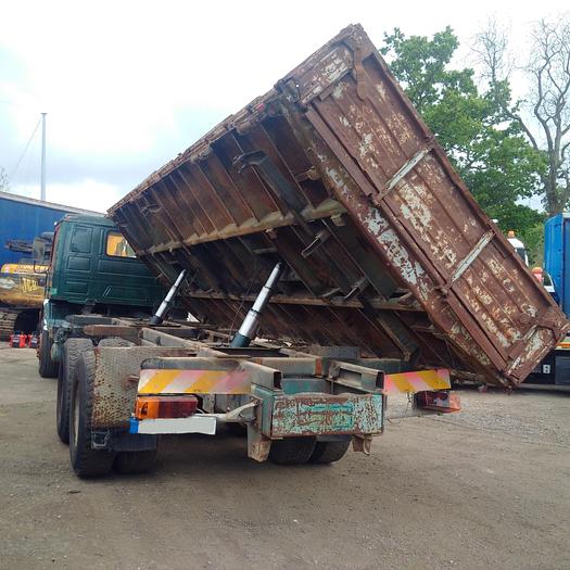 Usado 1985 SCANIA P82 H 210 6X2