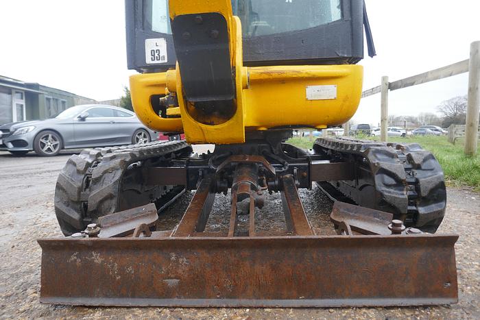 Used 2014 JCB 8018 CTS