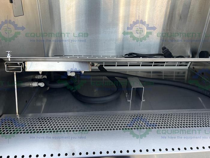 Used Labconco  322391101 Cell Logic+ Class II Type A2 Biosafety Cabinet w/ Temp Zone