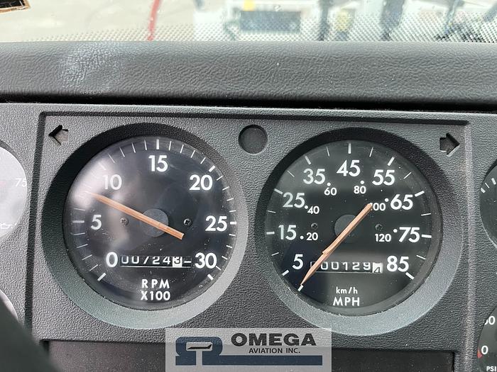 Used 1998 FMC LMD2000 Aircraft Deicer Truck