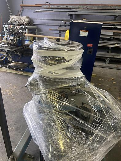 Used Gloucester Engineering Co 10" oscillating monolayer blown film die