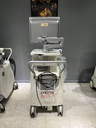 Used GE Voluson E8 Ultraschallgerät mit 2x Sonde und Fußschalter