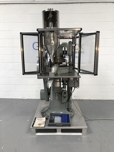 Used Manesty D3B Tablet Press