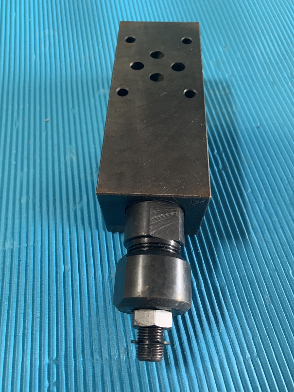 Used Daikin Industries Relief Valve MR-02P-3-50-29