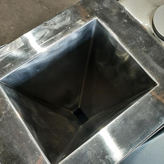 Used Single Station Tablet Press - Table Top