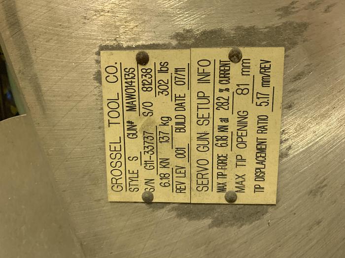 Used FANUC M900iA/350 6 AXIS CNC ROBOT WITH R30iA CONTROLLER 350KG X 2650mm REACH