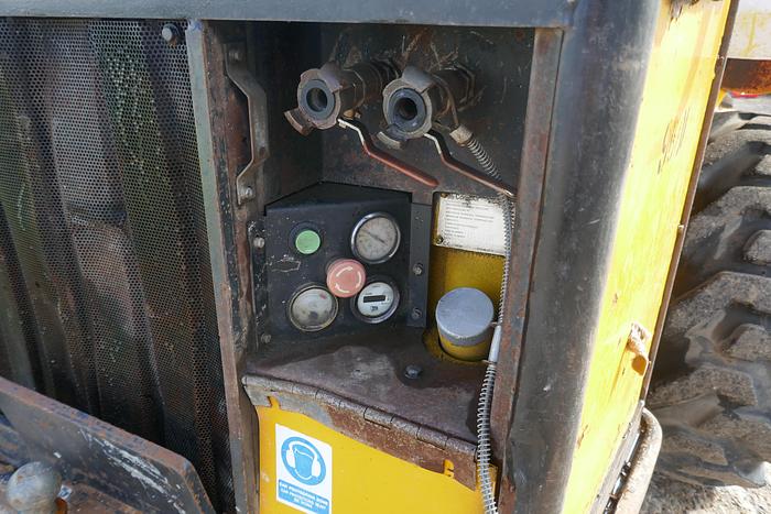 Used 2003 JCB 2CX AIRMASTER