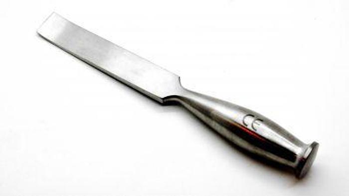 Used Osteotome Smith Peterson Curved 20mm by 200mm (8in)-