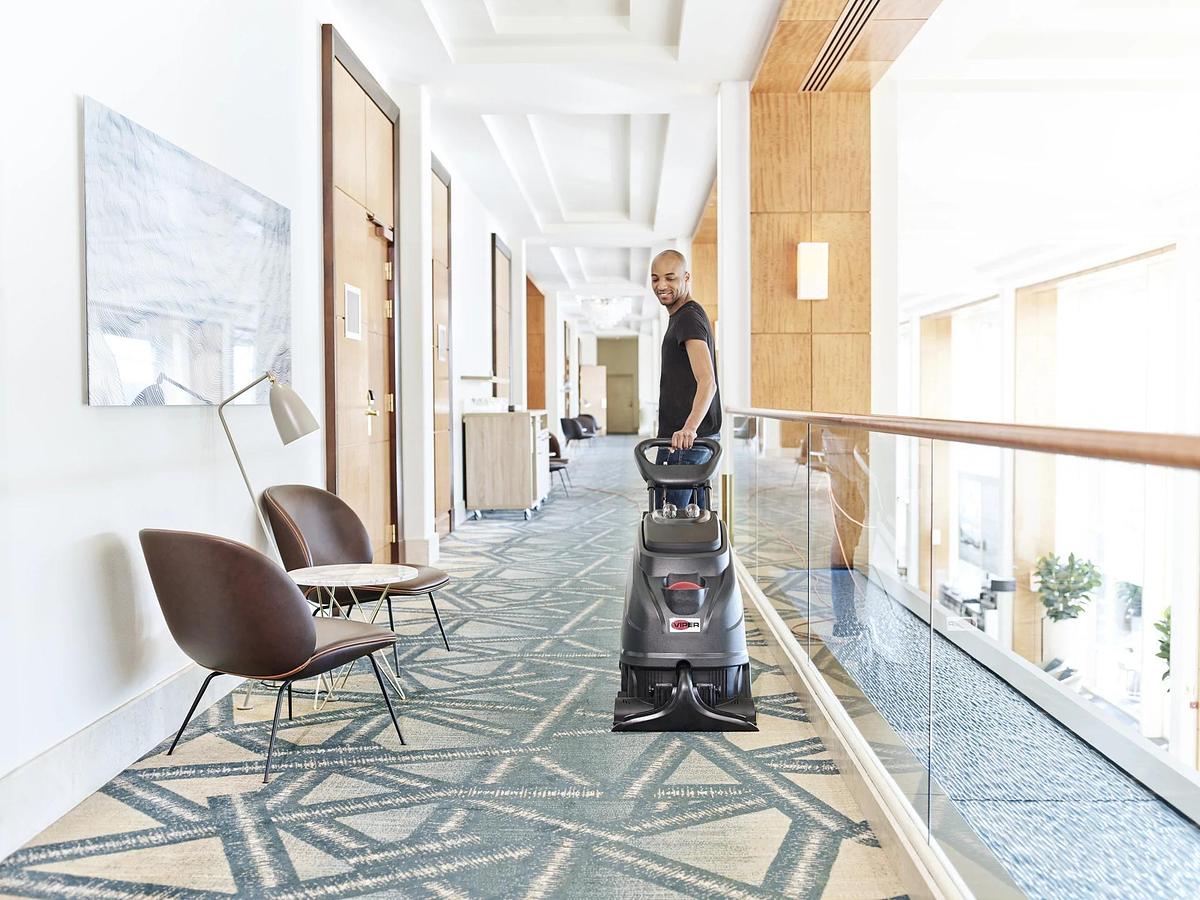 CEX410-US CARPET EXTRACTOR 120V