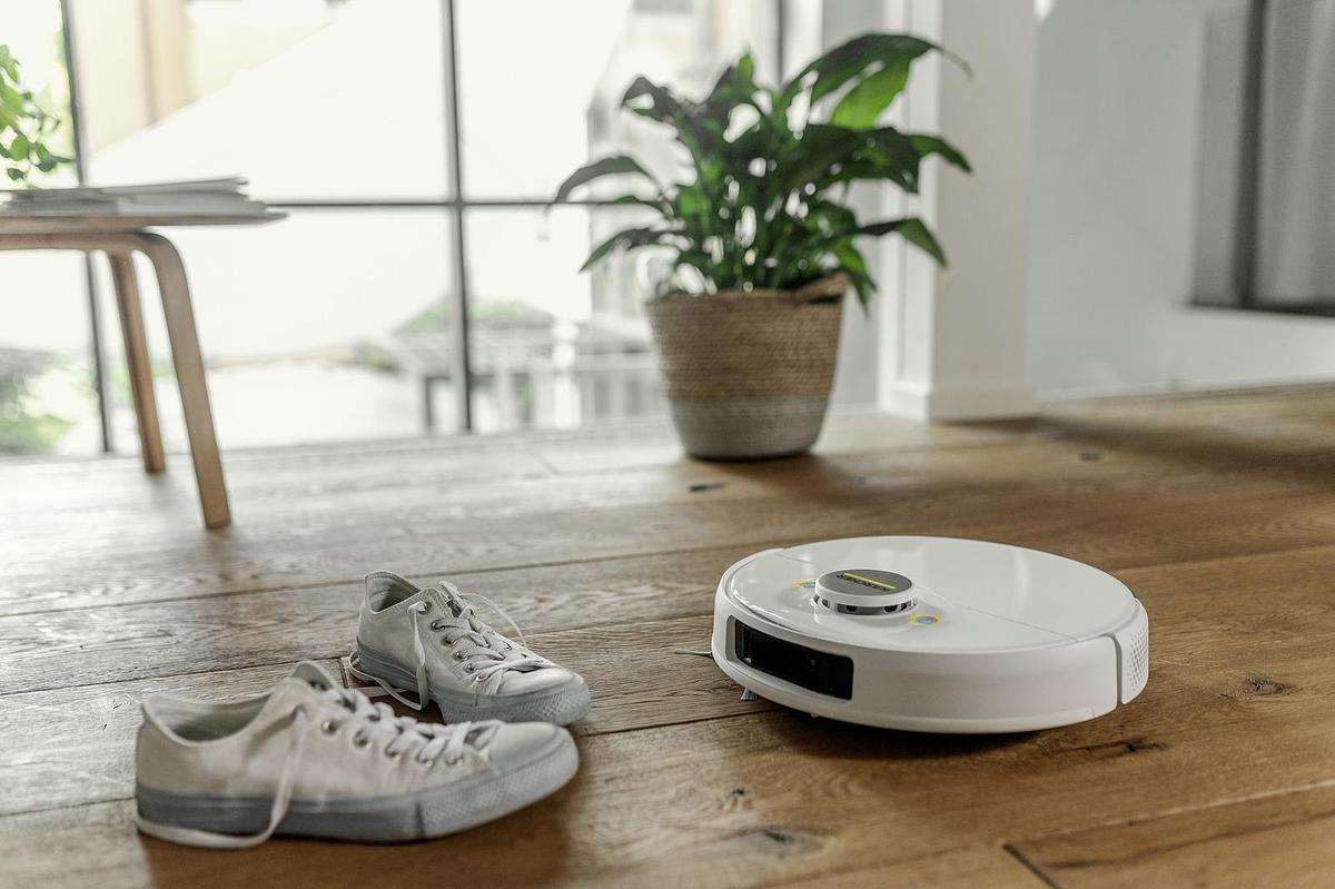 Robot vacuum cleaner with wiping function RCV 5