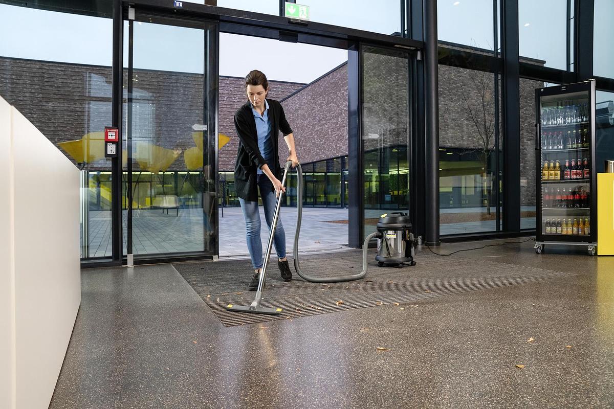 Wet and dry vacuum cleaners NT 27/1 Me Advanced