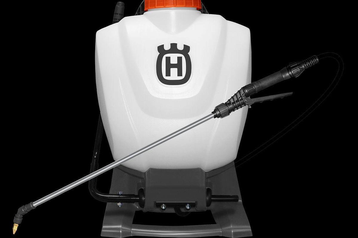 Commercial Landscaping Equipment & Tools