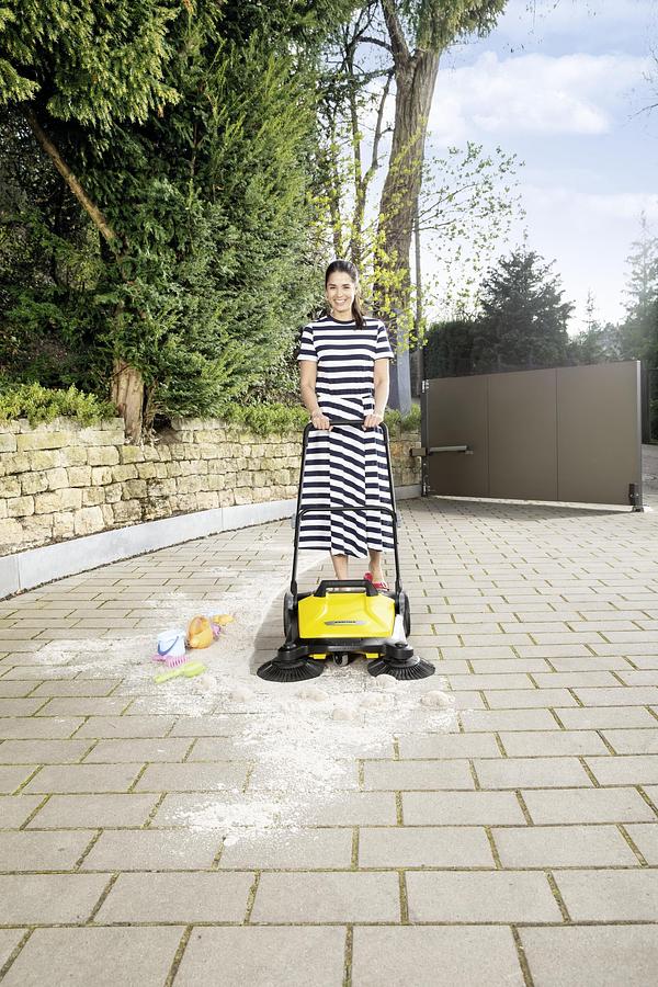 Push sweeper S 4 Twin 2-in-1