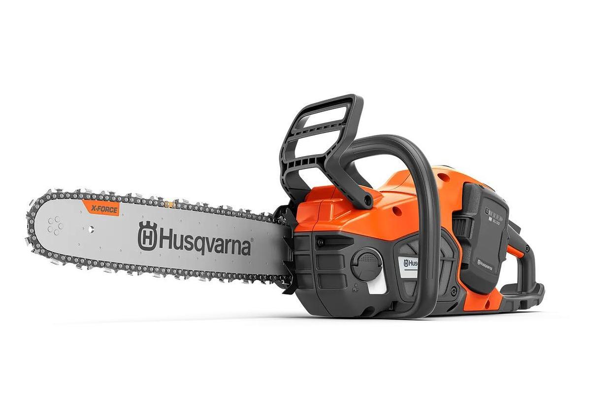 Husqvarna 440i PowerAxe with battery and charger