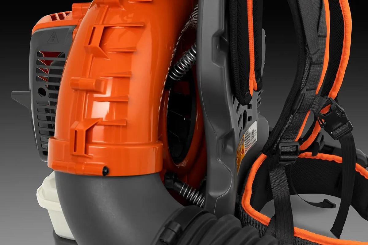 HUSQVARNA 590BFS