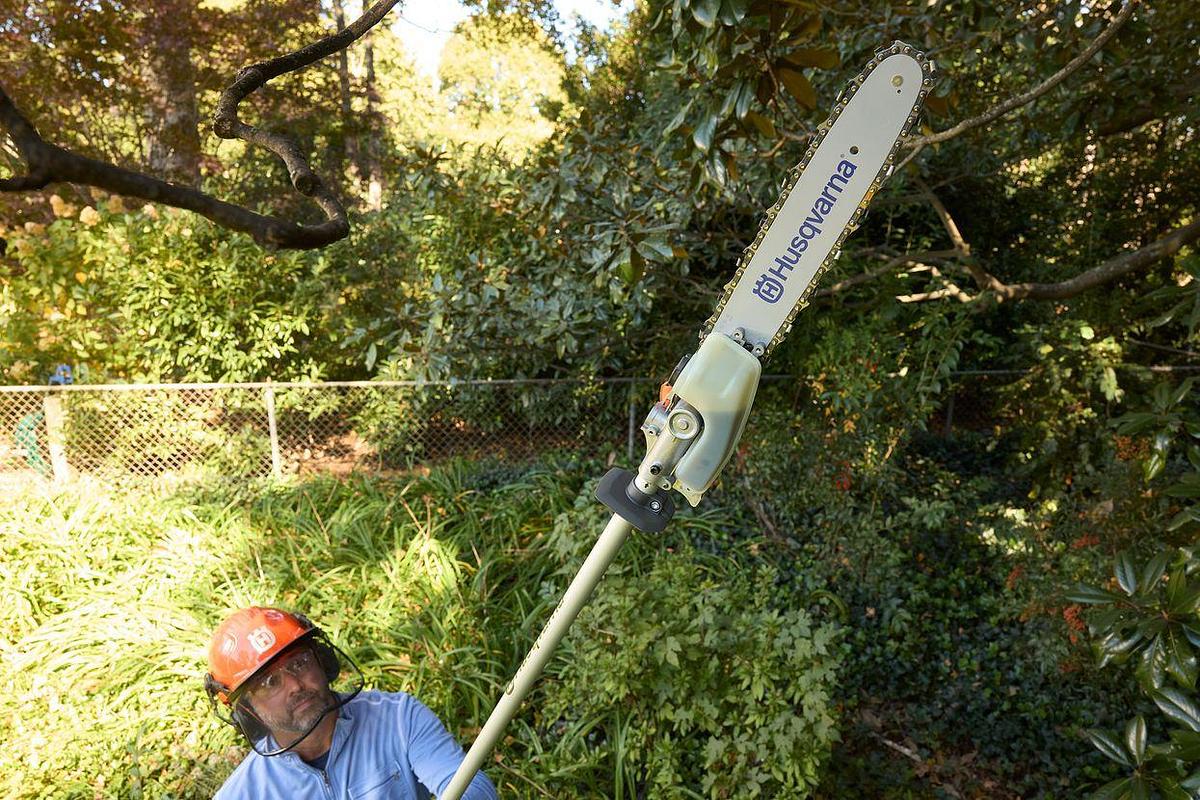 Husqvarna 122LKP