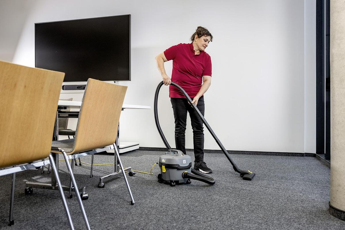 Dry vacuum cleaner T 7/1 Classic Adv