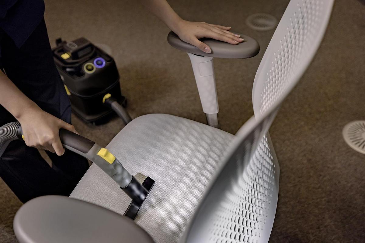battery-powered vacuum cleaner T 10/1 Bp Adv HEPA Go!Further