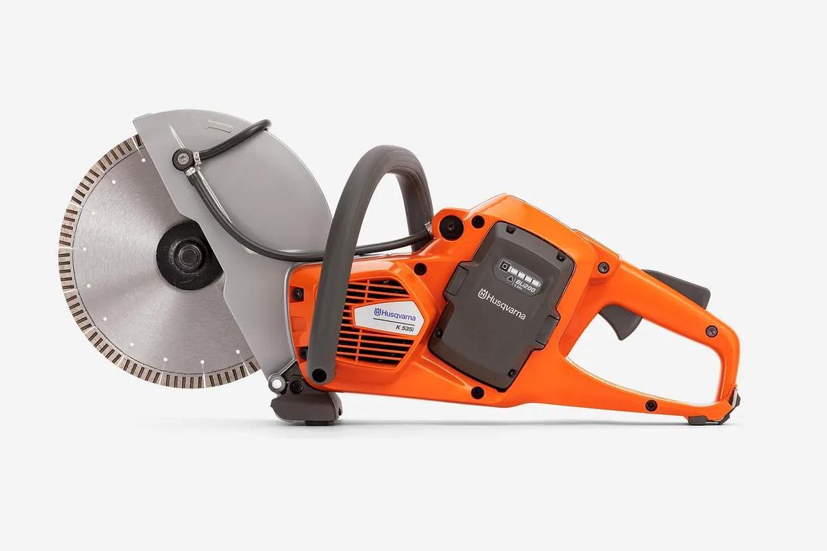 Commercial Landscaping Equipment & Tools