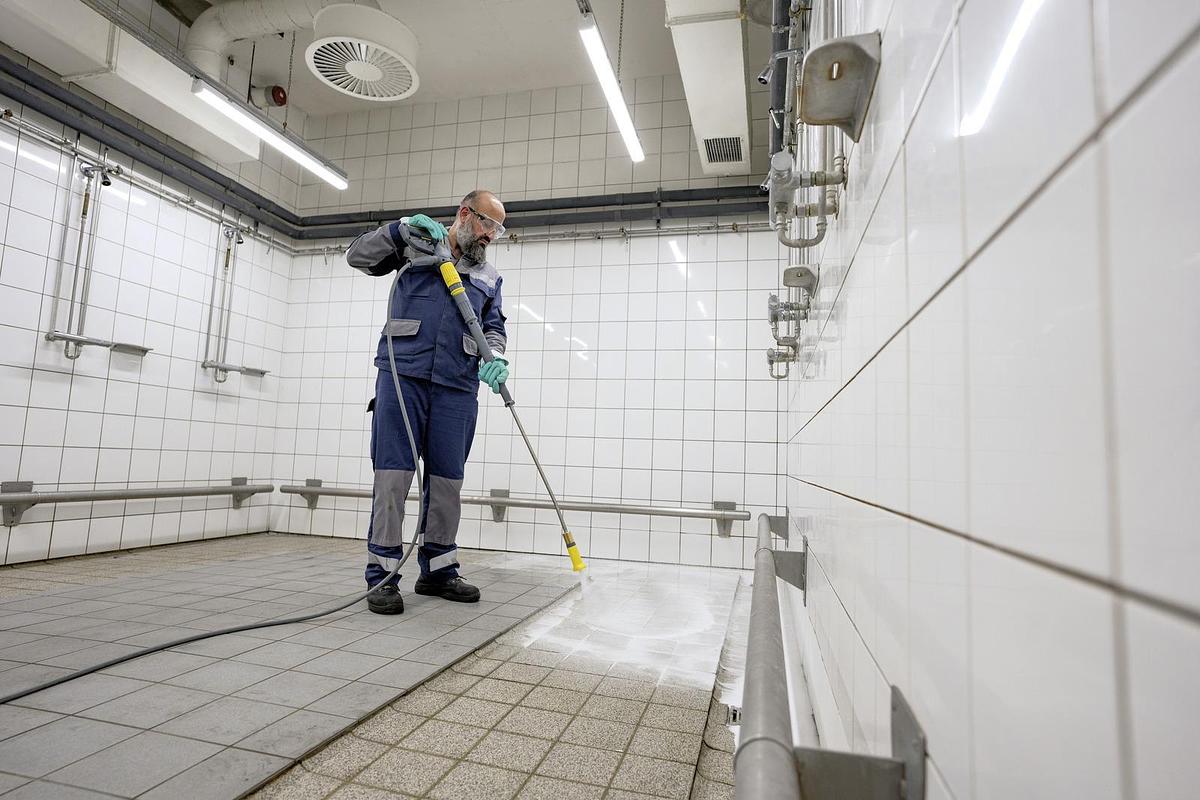 High-pressure cleaner HD 10/19-4 St H