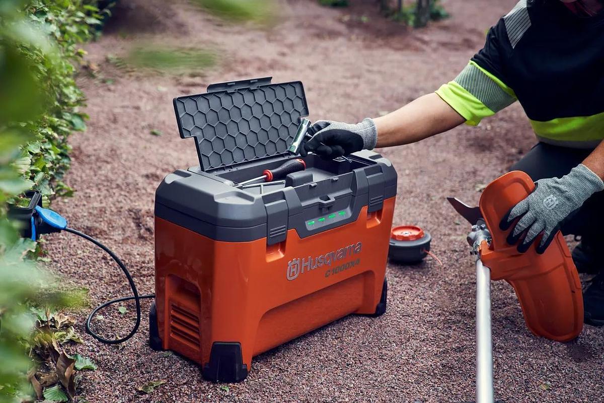 Husqvarna 40-C1000X4