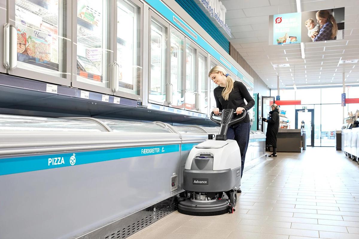 SCRUBBER SC370 17B-US