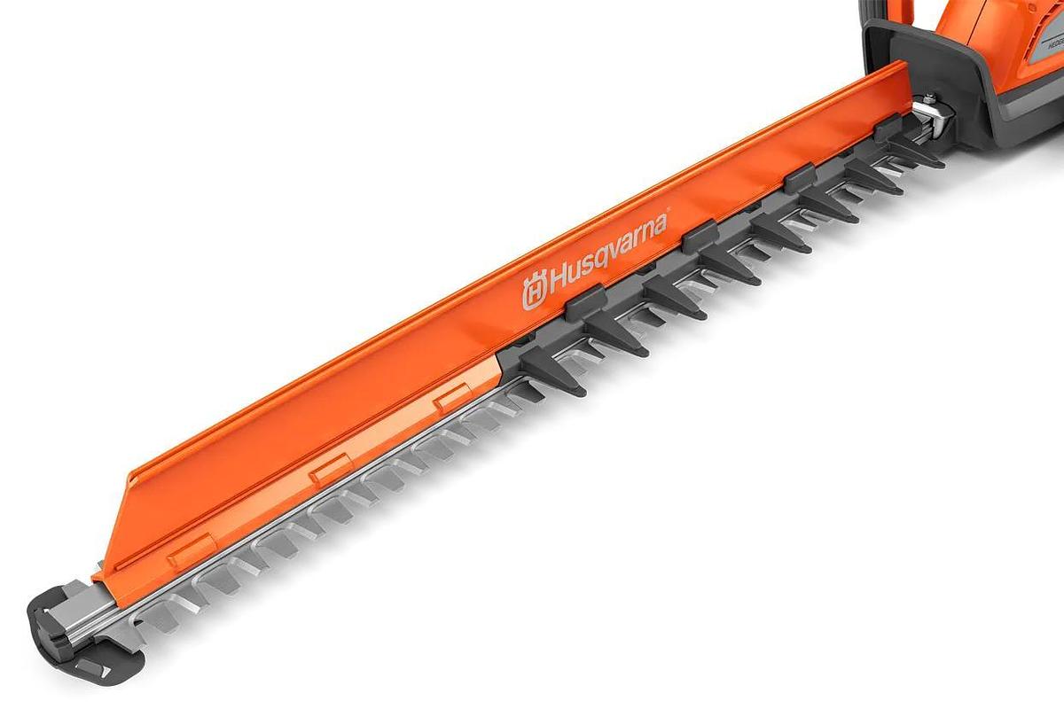Husqvarna 320iHD60 Hedge Master (battery and charger included)