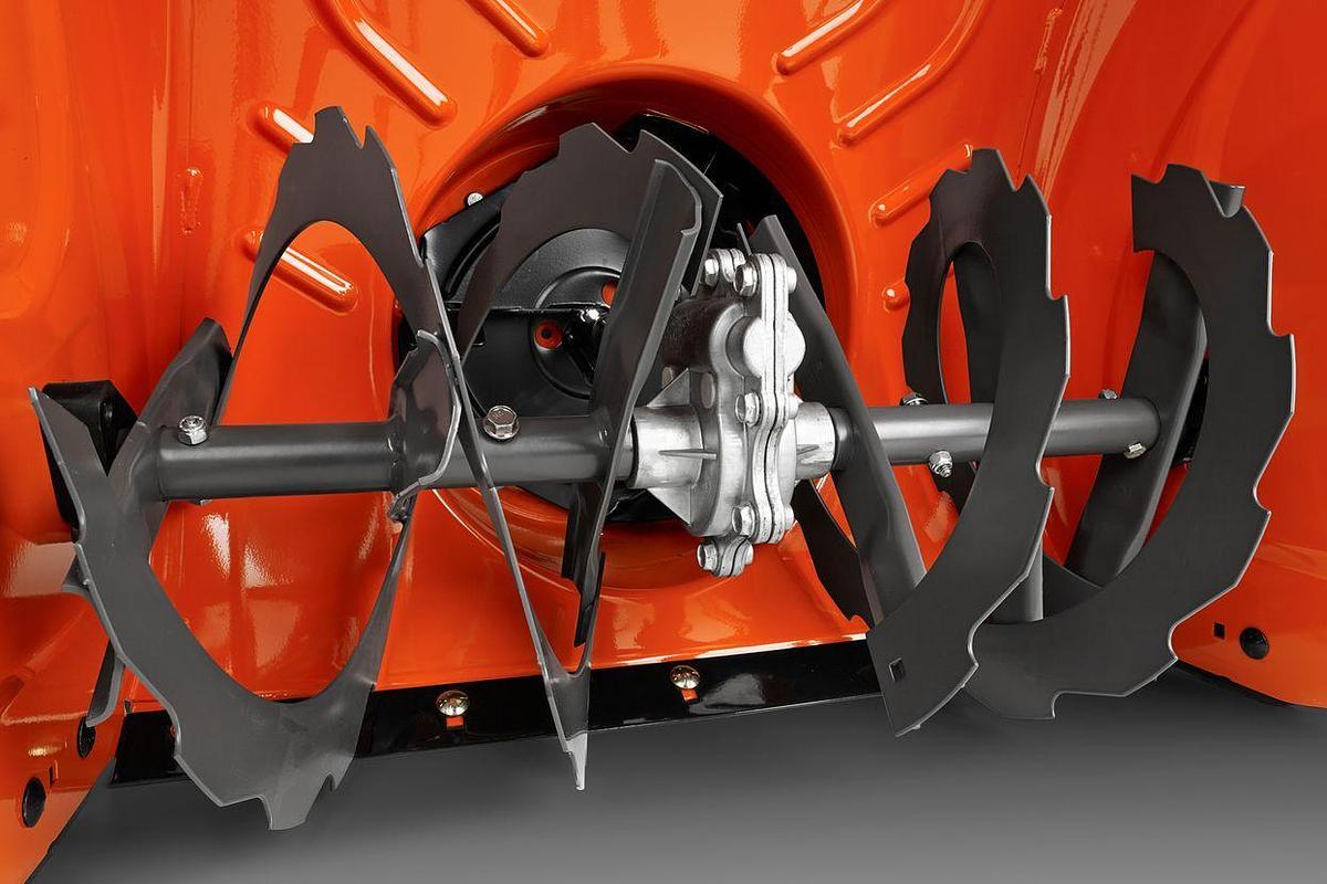 Husqvarna ST124 Snow Blower