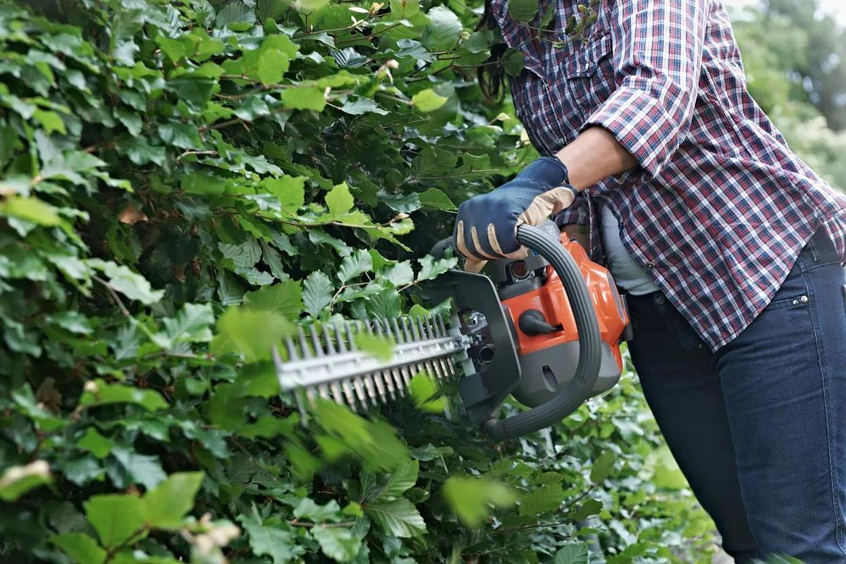 HUSQVARNA 122HD60
