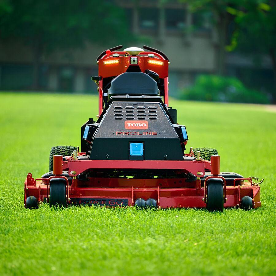 60 in. (152 cm) PROLINE™ AMI 26.5 hp